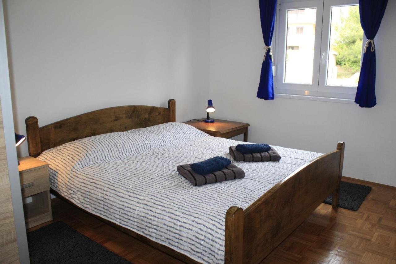 Holiday Home Radmila Premantura Esterno foto
