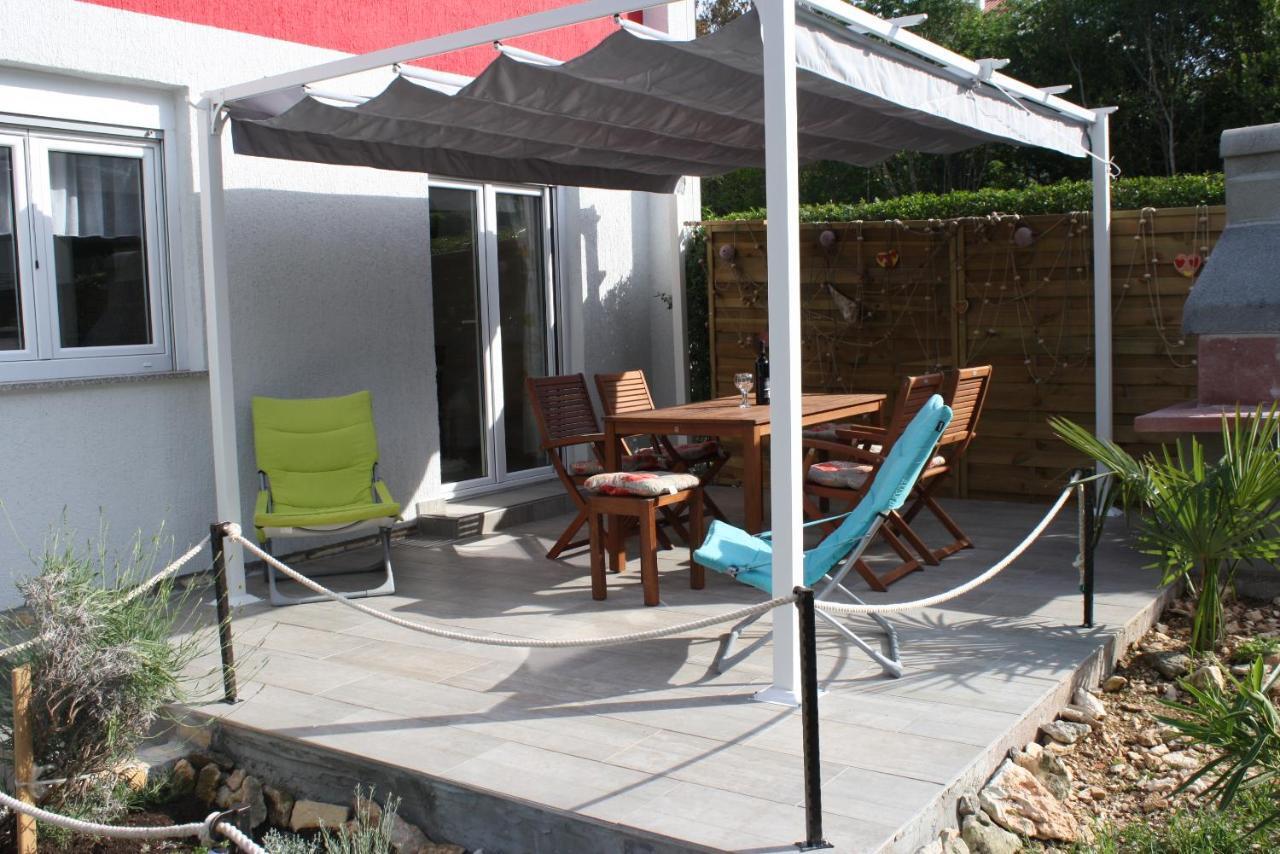 Holiday Home Radmila Premantura Esterno foto