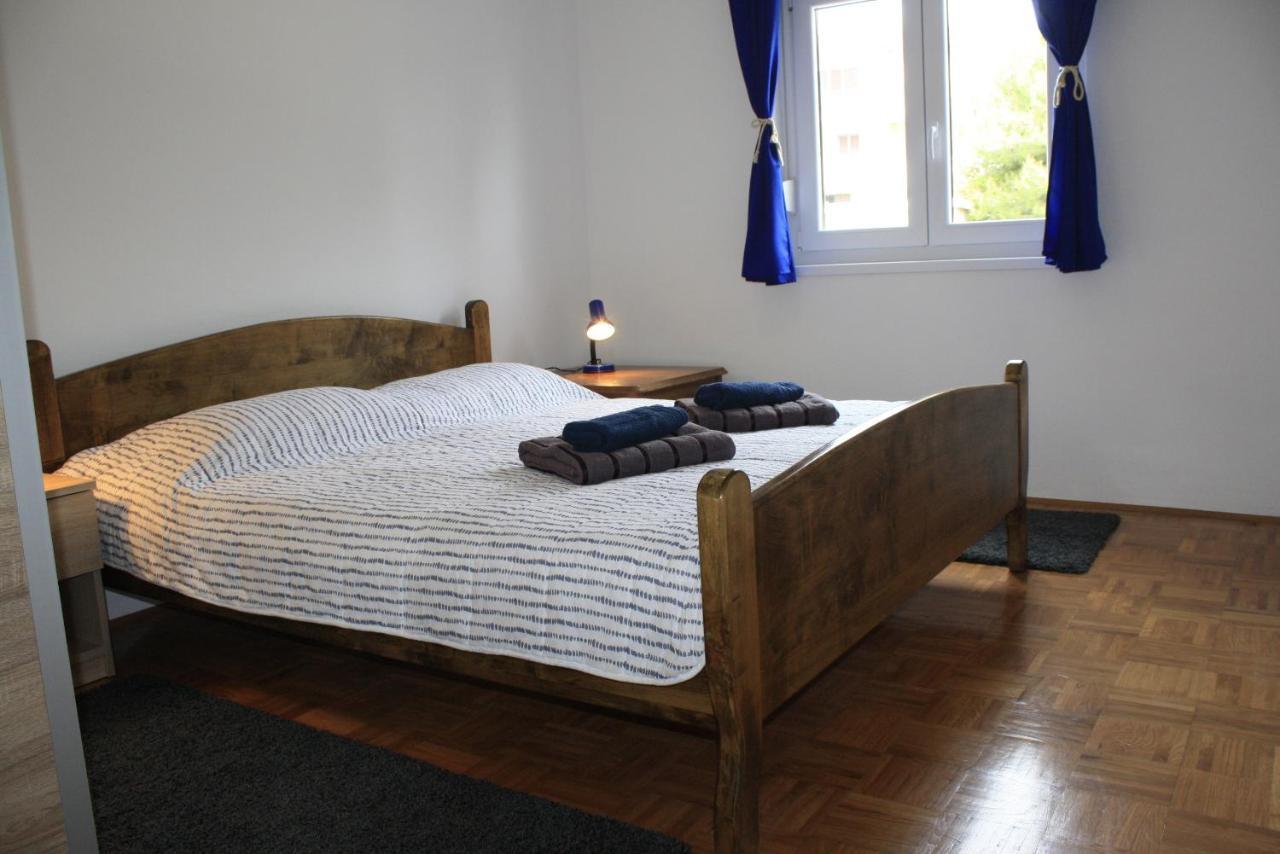 Holiday Home Radmila Premantura Esterno foto